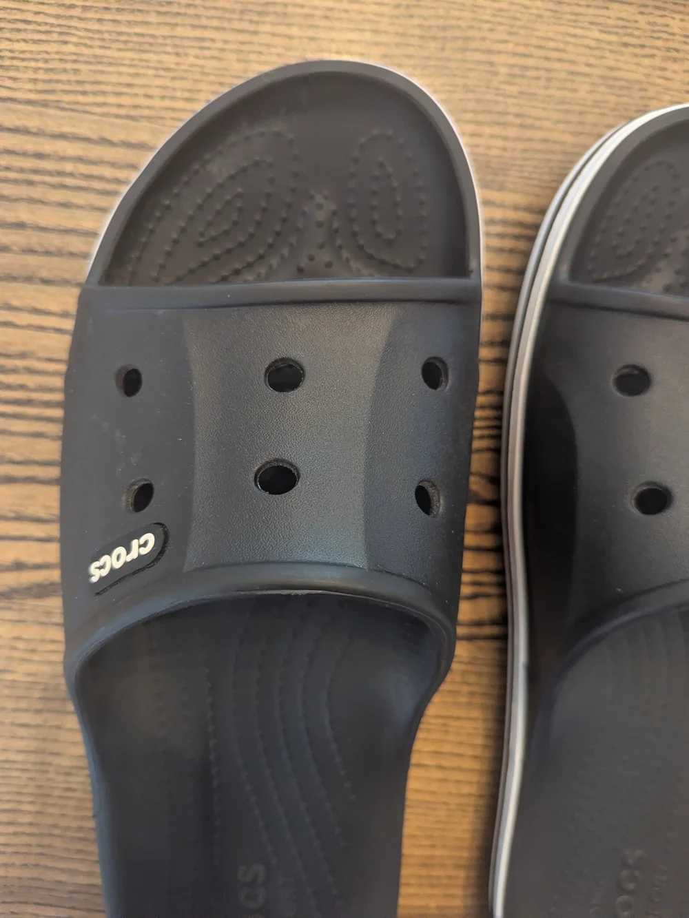 EUC Crocs Mens 13 Bayaband Slide Sandals Black White